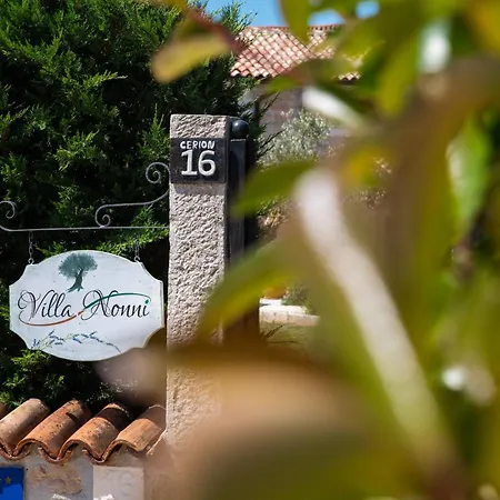 Villa Nonni In Istria For 4 Persons With 32 M2 Private Pool, Jacuzzi, Free Bikes & Kids Playground *